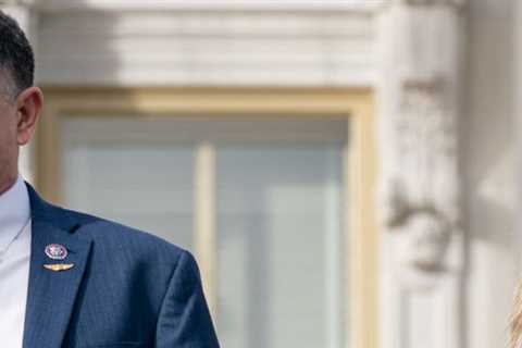 2 Georgia Republicans Get Fined for Breaking House's Mask Mandate