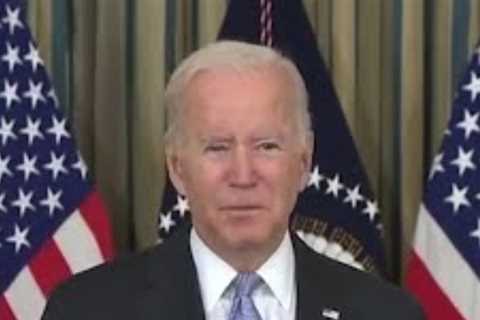 Biden calls $550 billion infrastructure bill a "Game-changer"
