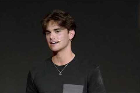 Change your actions and you will change your future | Loris Caputo | TEDxCoriano
