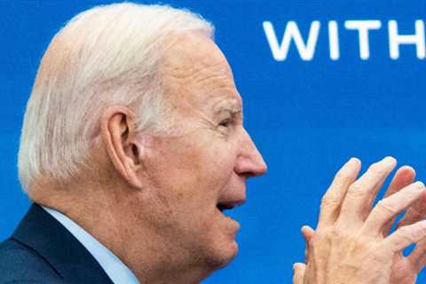Biden Administration Increases Supply of Pfizer Pill 'Game Changer'