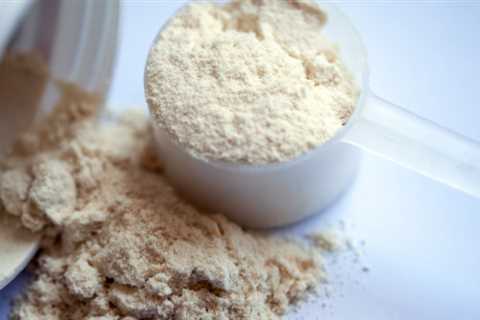 Women have heart attacks after eating dry protein powder. This is the result of this bizarre TikTok ..