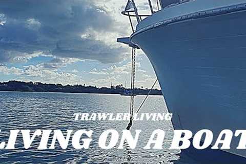 Marriage on a BOAT || Living on a boat || Installing Solar Panels || Florida Keys ||