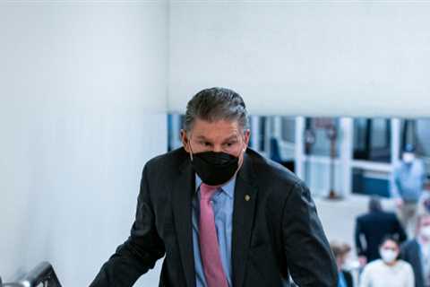 Manchin's Choice: Mine Owners or Mine Workers