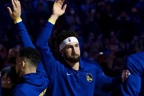 Klay Thompson Returns as If He Never Left