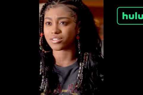 Jojo Starts Her Rap Career?! | Queens Talk | Hulu | #Shorts