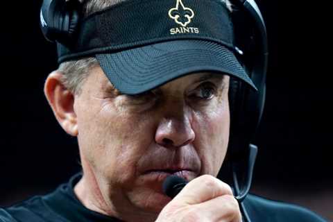 Saints' Super Bowl coach who fought N.F.L.