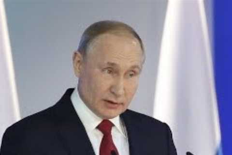Biden weighs sanctions against Putin