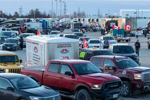 Trucker convoy to Ottawa gridlock