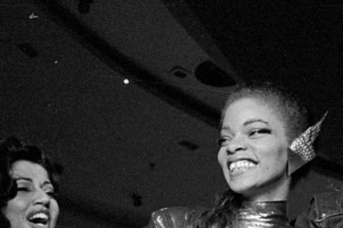 Mugler is remembered by his crowd