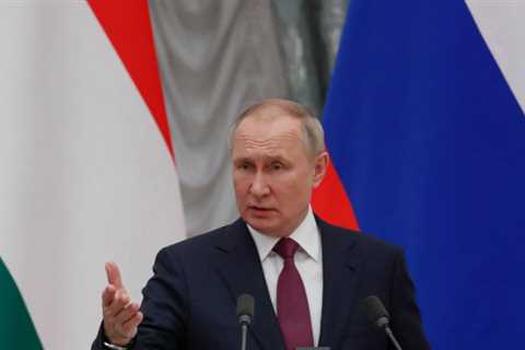Biden Calls out Putin's Actions - but is he pushing Moscow to war?