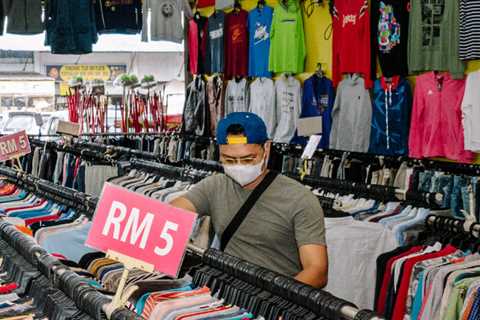 Malaysia's Secondhand Clothing Boom: How Malaysia got in