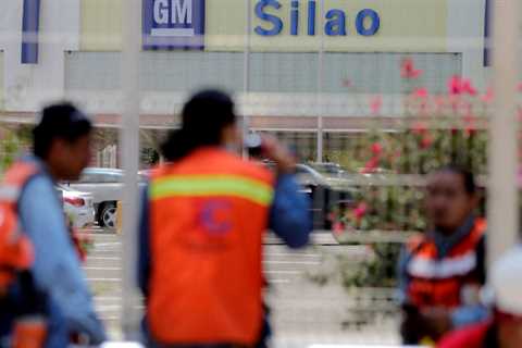 Workers in Mexico choose an independent union as a test case for trade deals.