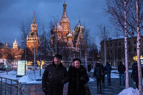 Many Russians are certain that Ukraine is the fault of the U.S.