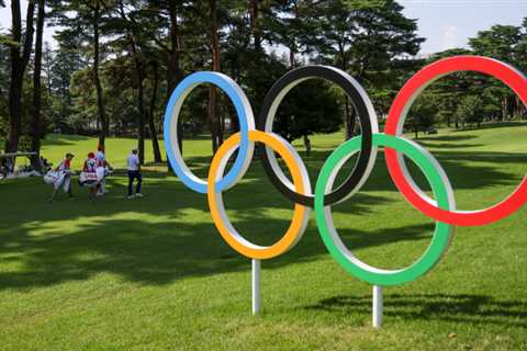 As track and field heats-up on Day 9, swimming and golf are done.