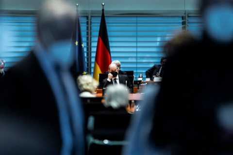 Germany's Invisible Chancellor Goes to Washington amid Fierce Criticism