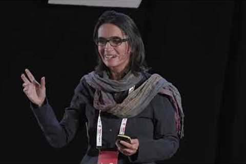 Educare senza schemi | Sonia Coluccelli | TEDxEmpoli