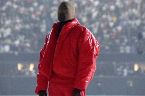 Are You Looking for a Fashionable Coat?