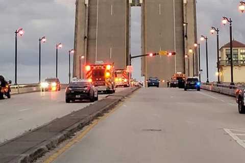 Florida Woman Dies after Draw Bridge opens beneath Her