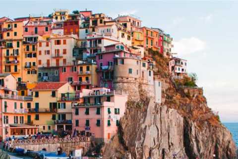 Tips to Start Your Dream Life in Italy With The Descent Route