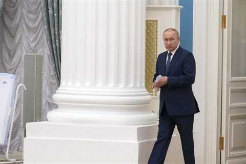 U.S. Defeats Putin by Making Public His Next Moves