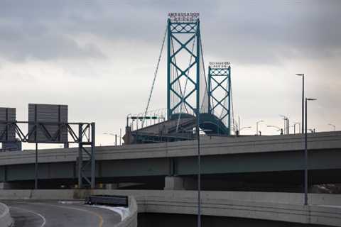 Canadian Trucker Snares Already Busy Auto Industry