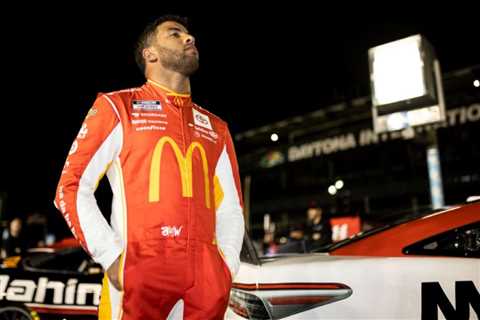 Bubba Wallace Docuseries: NASCAR Driver’s Dad Says Carry a ‘Gun’