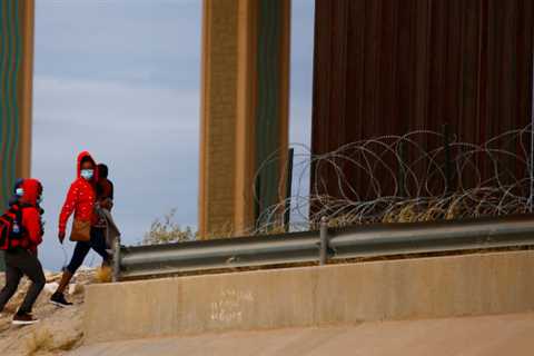 Supreme Court to Review Trump-Era's 'Remain in Mexico Asylum Policy