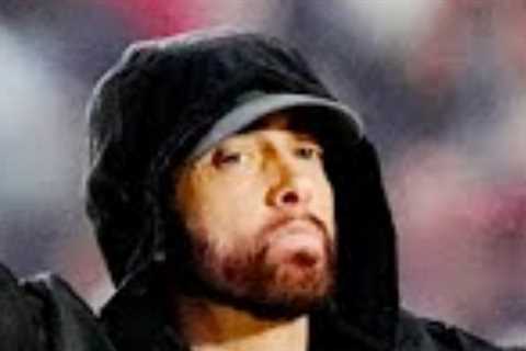 Celebrities who tried to warn us about Eminem