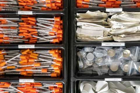 Biden Drug Strategy Put at Risk by Uproar over 'Crack Pipes