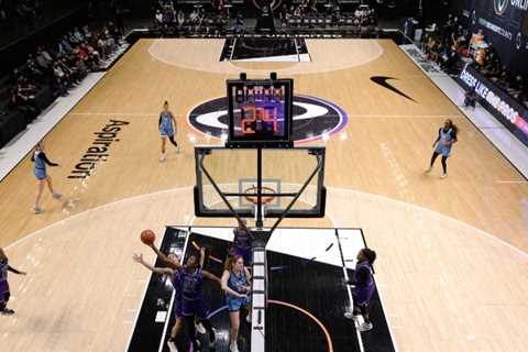 A new lifeline for women's basketball players is available close to home