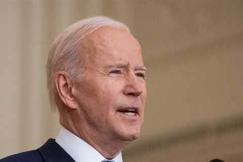 Biden announces new sanctions: Putin, Russia will 'be the consequences' for their war.