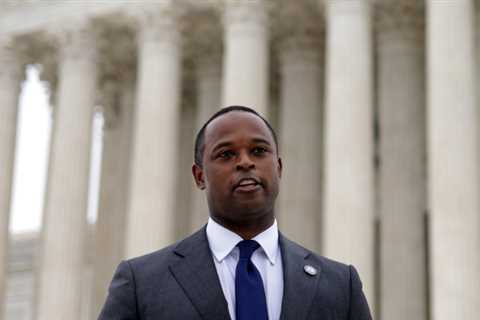 Supreme Court Lets Kentucky's Attorney-General Defend Abortion Law