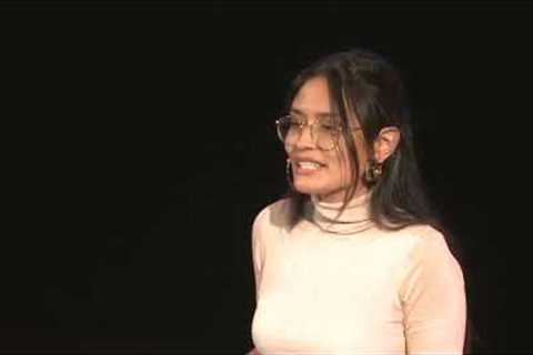Arquitectura Como Identidad  | Valeria Sandoval Pablo Cevallos | TEDxQuito