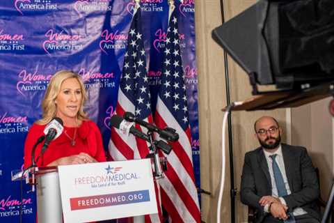 Democrats see a helpful political target in Greene and Boebert