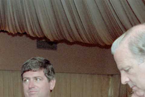 Ken Duberstein, Former Reagan Chief Of Staff, Dies at 77