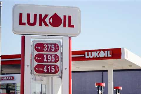 Lukoil, a Russian Oil Company, Calls for an End to the Ukraine War
