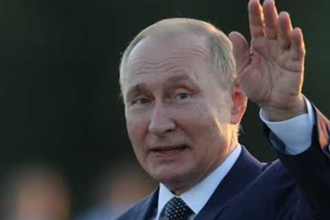 Are Putin and Russia really popular? The FiveThirtyEight Podcast on Politics
