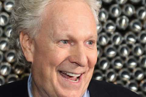 Jean Charest launches officially his Tory leadership campaign