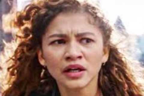 SPIDER-MAN: No Way Home Opening (2022) Zendaya, Tom Holland