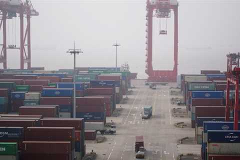 U.S. Casts a global net to stop Russia Shipments