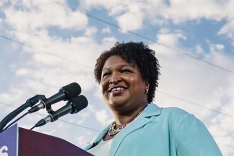 Why Stacey Abrams Isn’t Embracing Her Democratic Stardom (So Far)