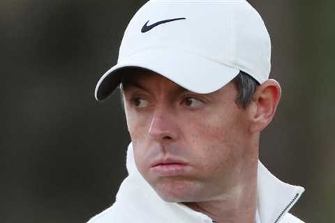 The PGA Tour's Older Players Are Looking Over Their Heads