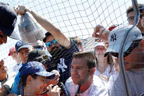 You're trying to slug your way through the A.L. Take a lunch.