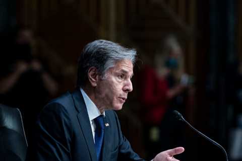 Blinken to Press Mideast Allies For Stronger Support for Ukraine