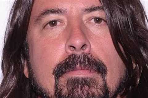 The Tragic Details about Dave Grohl