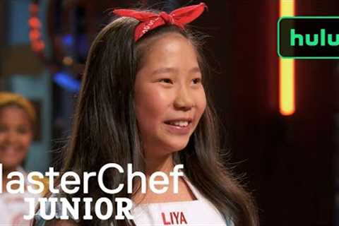 Cooking with Coach Gordon Ramsay | Master Chef Junior | Hulu