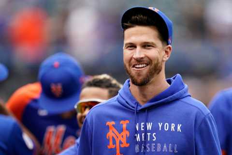 Jacob deGrom hits the Injured List in a blow to Mets
