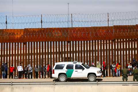 ICE Lawyers Helped Clear Low-Priority Immigration Cases