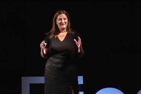 Becoming heroes - Isolati ma non troppo | Andreina Serena Romano | TEDxRiesi