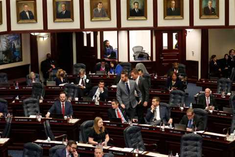 Crypto Industry Helps to Write and Pass Its Own Agenda in State Capitols